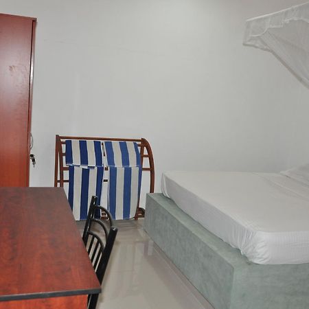 The Fence Bed & Breakfast Bentota Bagian luar foto